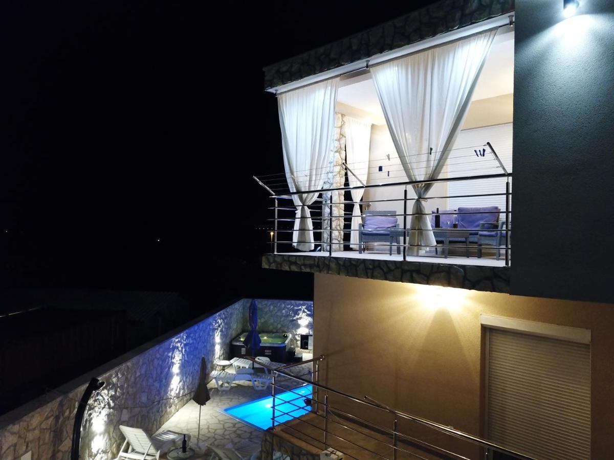 Apartments Adriana Билице Екстериор снимка