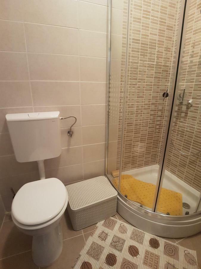 Apartments Adriana Билице Екстериор снимка